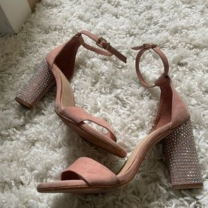 Pink and rhinestone Gianni Bini ankle heels
